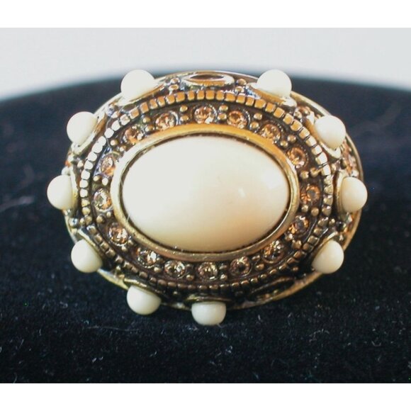 Heidi Daus Vintage-Inspired Necklace & Ring Set With Cream Beads & Crystal Accen - Picture 3 of 4